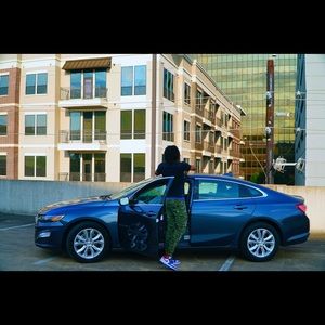 Meet your Posher, Blake